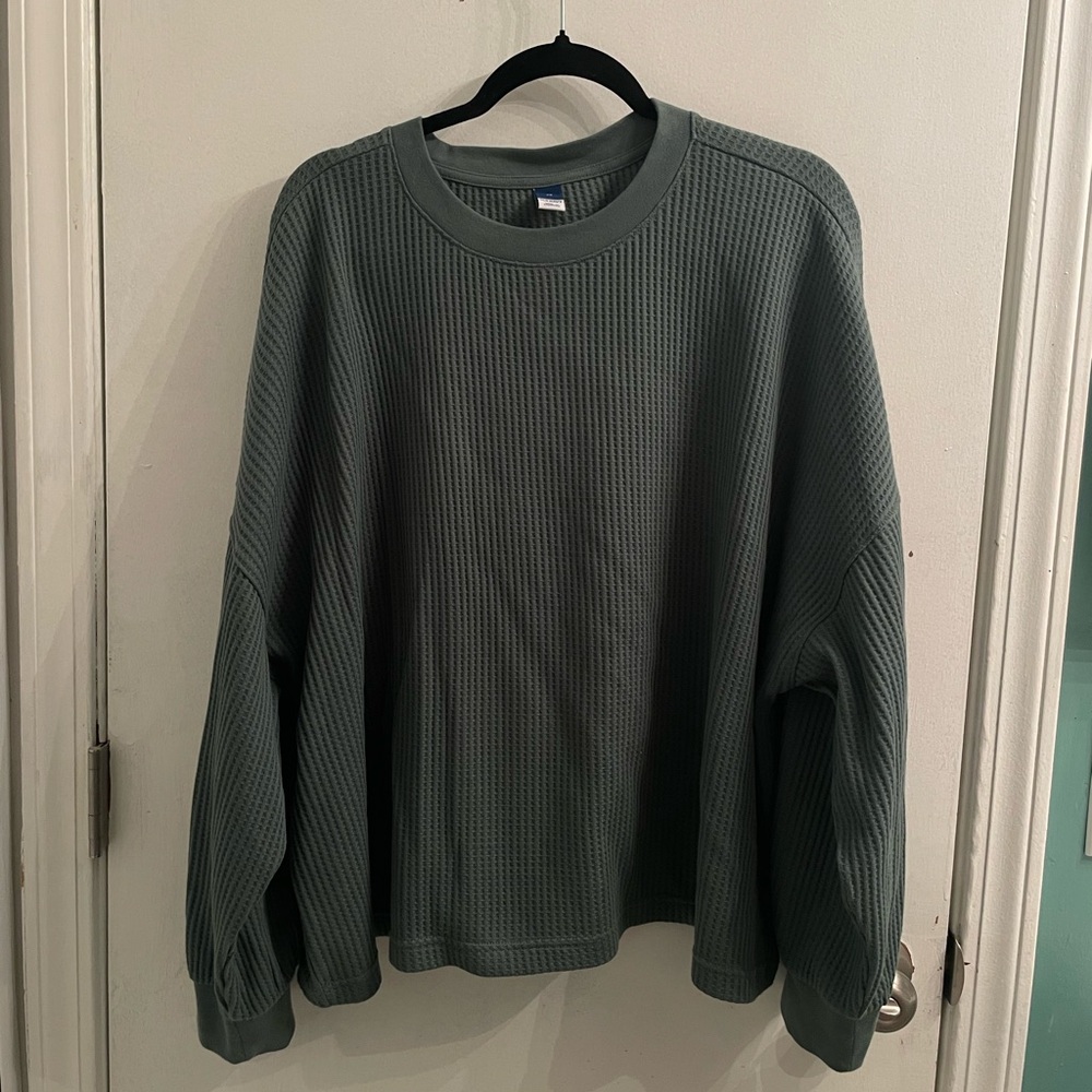 Old navy green top